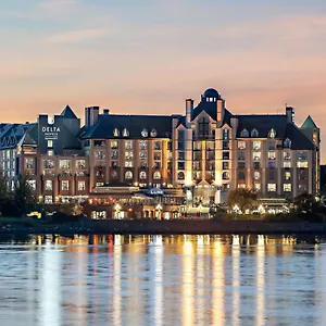 **** Resort Delta By Marriott Ocean Pointe Canadá