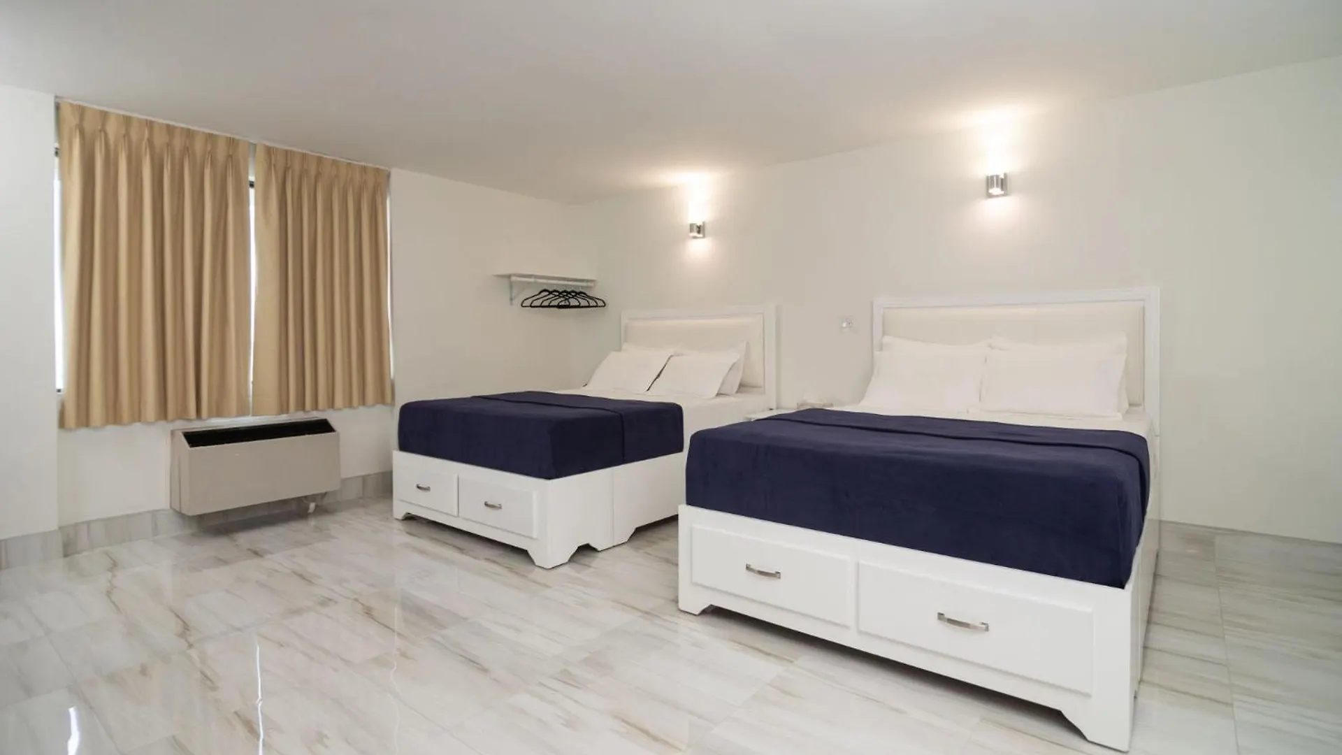 מפלי הניאגרה Diplomat Inn